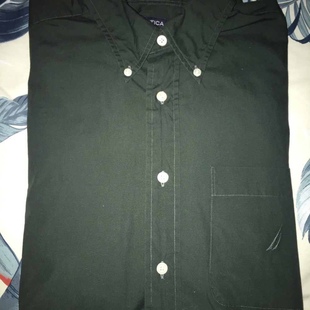 Vintage Evergreen Long Sleeve Nautica Button Up.